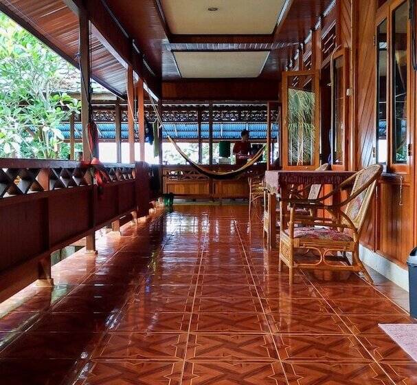 בית מלון כפרי Panorama Backpackers