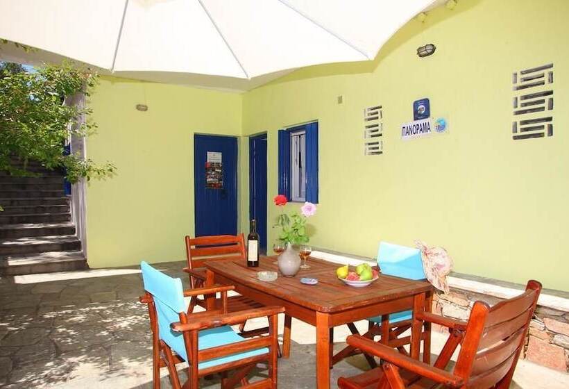 هتل Panorama Studios