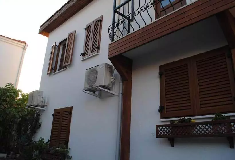 ホテル Silenos Boutique