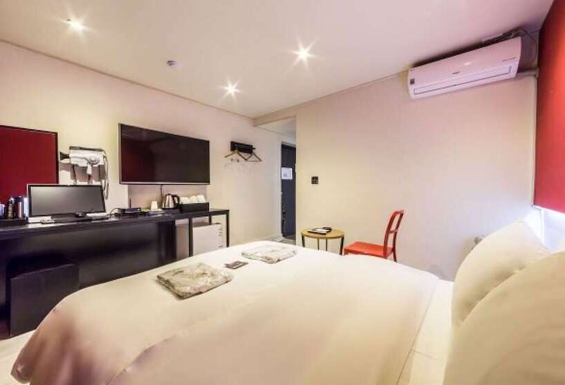 בית מלון כפרי Jamsil Selene