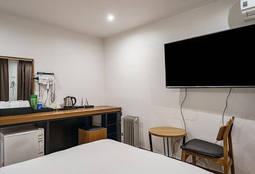 בית מלון כפרי Jamsil Selene