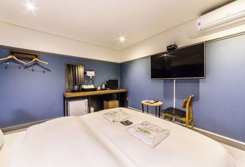 בית מלון כפרי Jamsil Selene