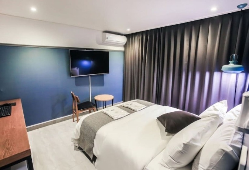 בית מלון כפרי Jamsil Selene