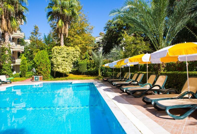 فندق Gardenia Beach