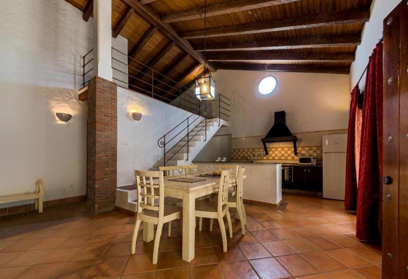 Hacienda Roche Viejo