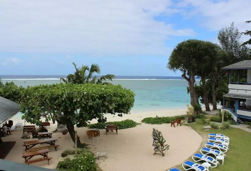 هتل Aroa Beachside Resort