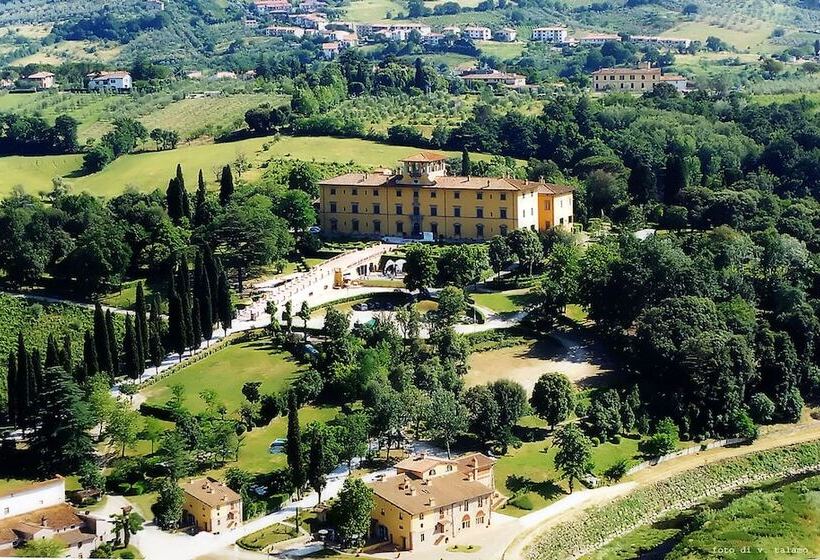 בית מלון כפרי Il Borgo Di Villa Castelletti Country