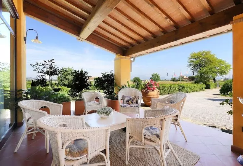 호텔 Il Borgo Di Villa Castelletti Country