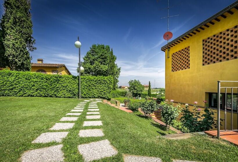 בית מלון כפרי Il Borgo Di Villa Castelletti Country