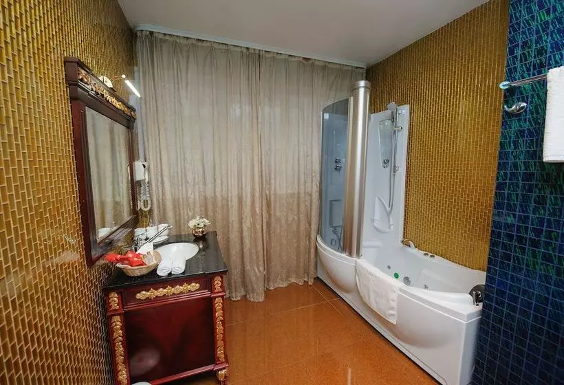 هتل Club Royal Park