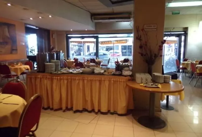 هتل Cordon Del Plata