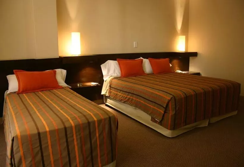 هتل Cordon Del Plata