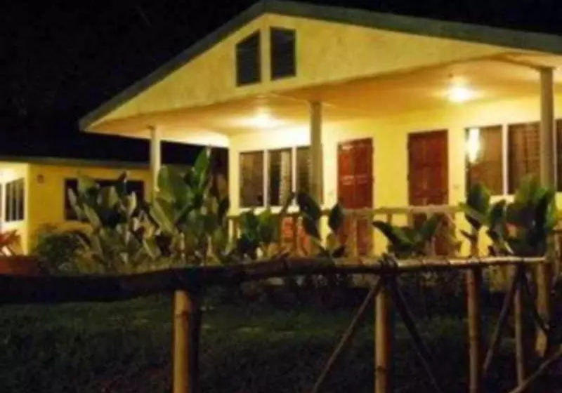 호텔 Country Lake Nature Lodge