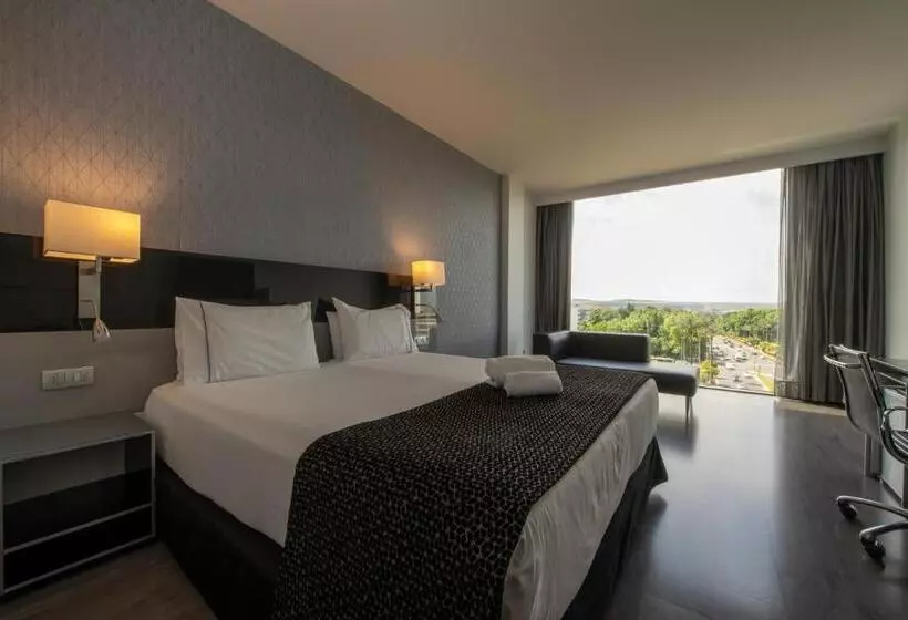 هتل Eurostars Palace