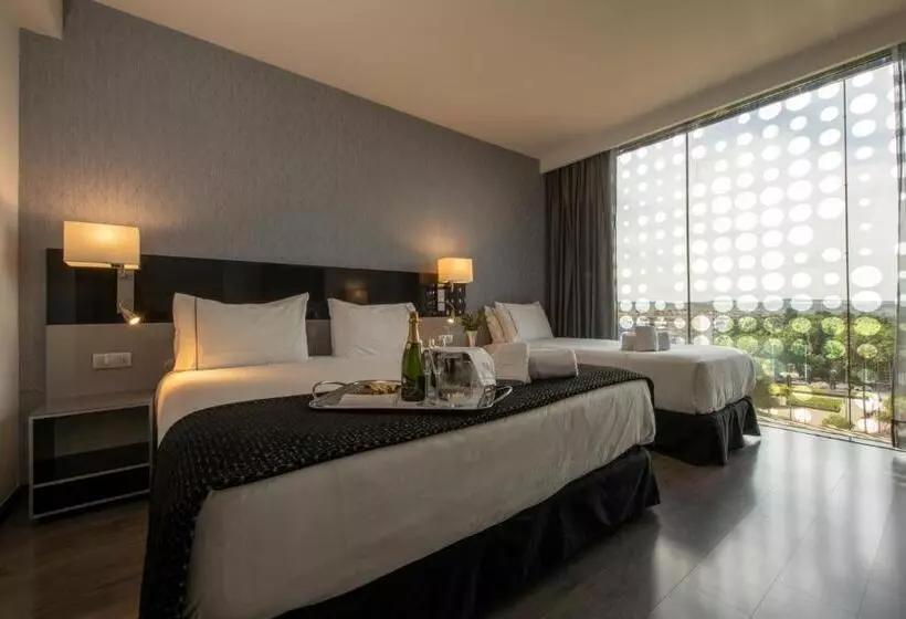 هتل Eurostars Palace