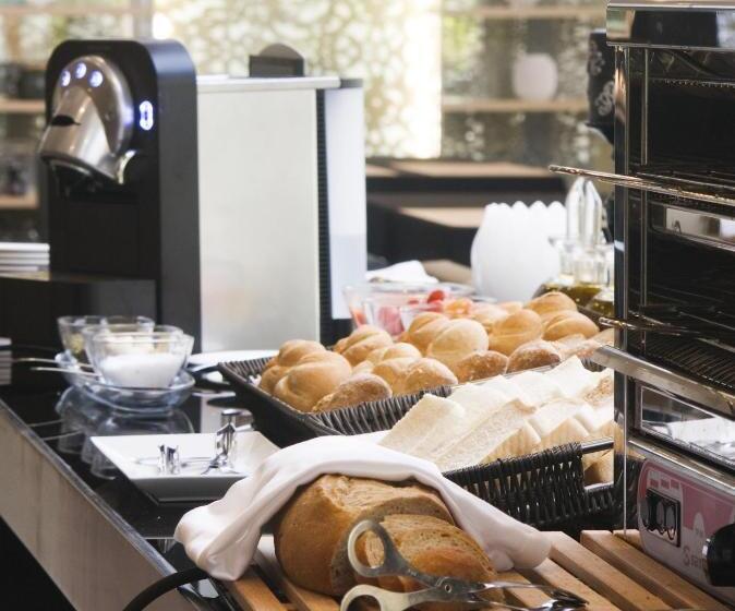 هتل Eurostars Palace