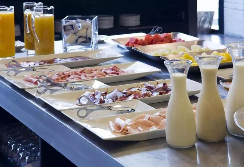 هتل Eurostars Palace