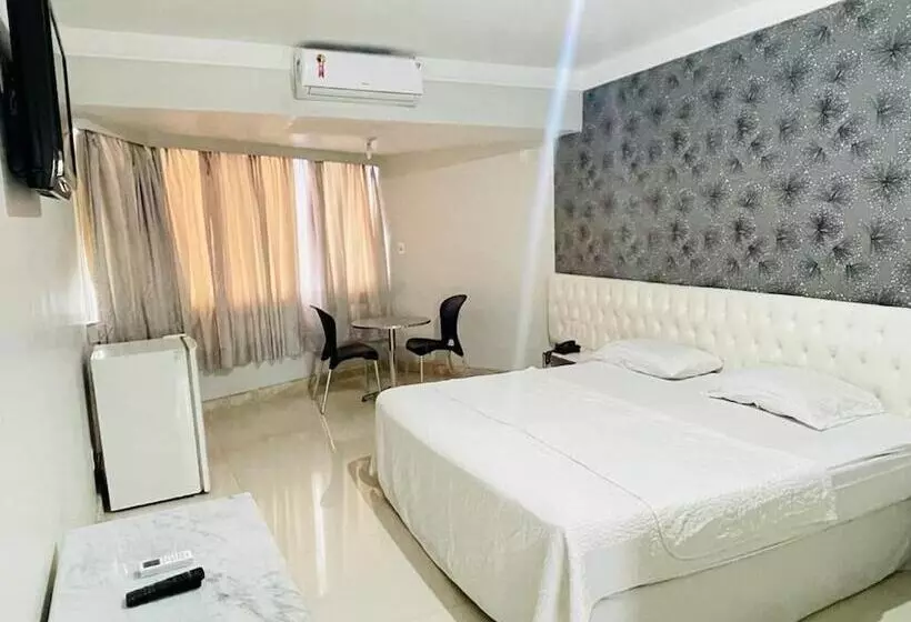 فندق Feira Palace