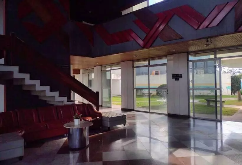 فندق Feira Palace