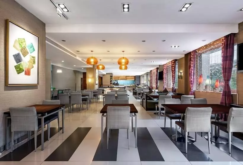Hotelli Holiday Inn Express Shangdi Beijing, An Ihg