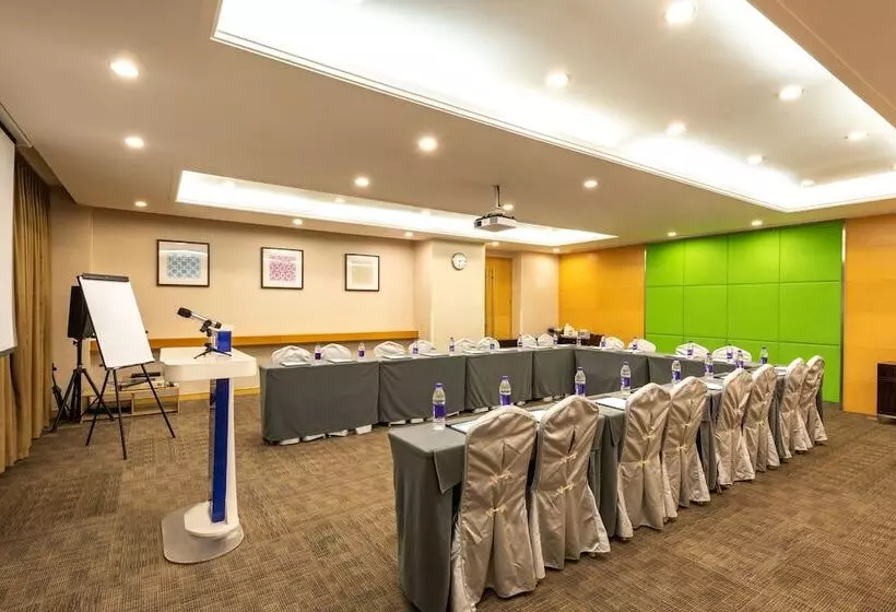 Hotelli Holiday Inn Express Shangdi Beijing, An Ihg