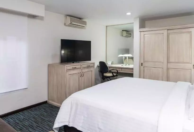 هتل Holiday Inn & Suites Mexico Zona Reforma, An Ihg