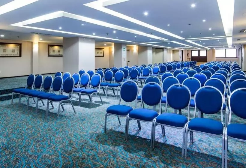 هتل Holiday Inn & Suites Mexico Zona Reforma, An Ihg