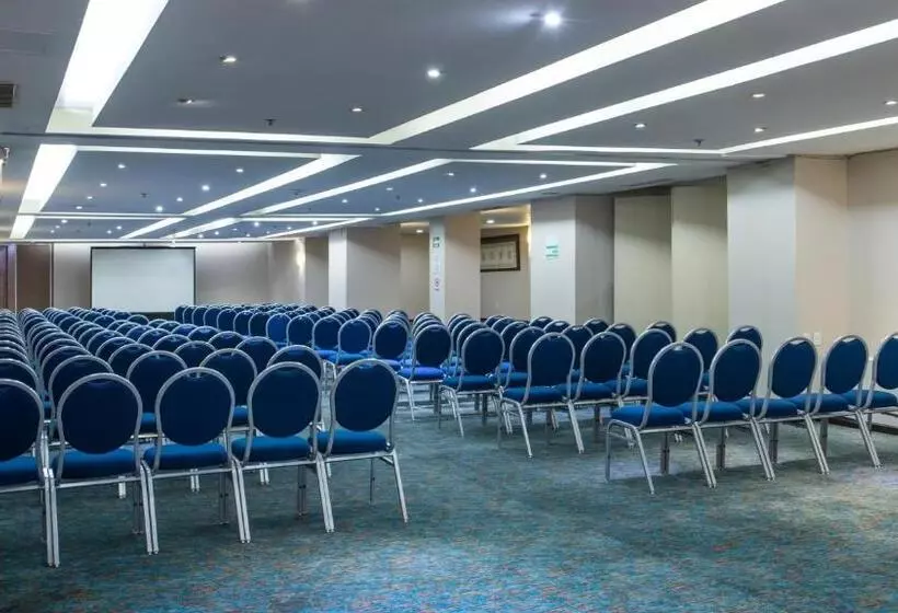 هتل Holiday Inn & Suites Mexico Zona Reforma, An Ihg