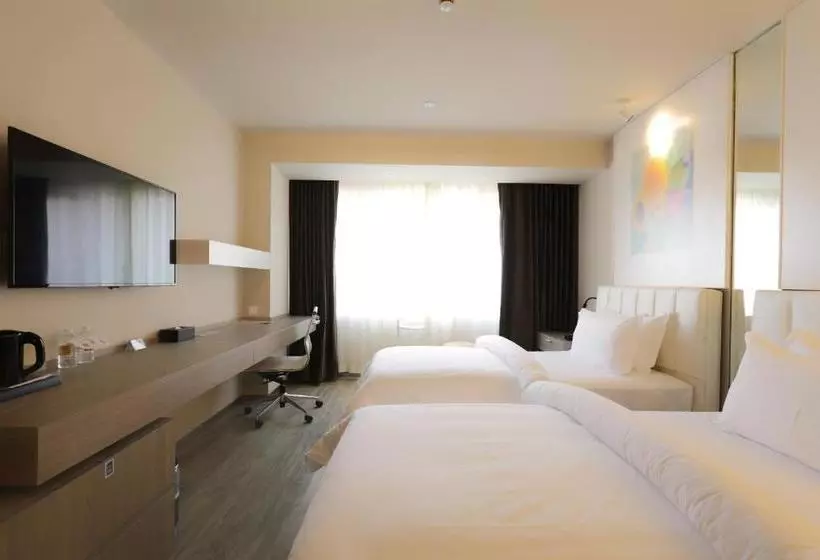 هتل Jinjiang Metropolo Hua Ting Guest House