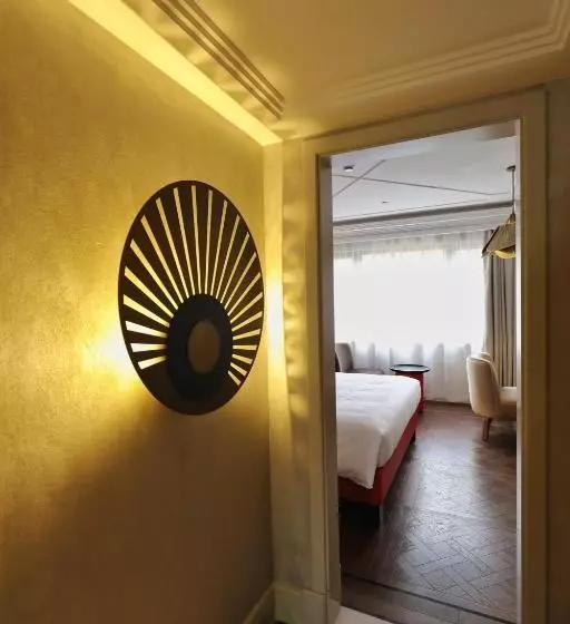 هتل Jinjiang Metropolo Hua Ting Guest House