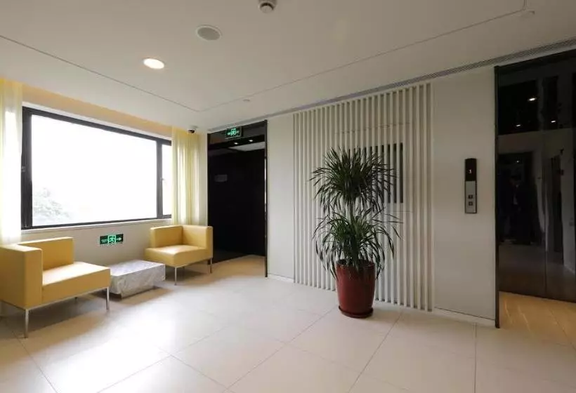 هتل Jinjiang Metropolo Hua Ting Guest House