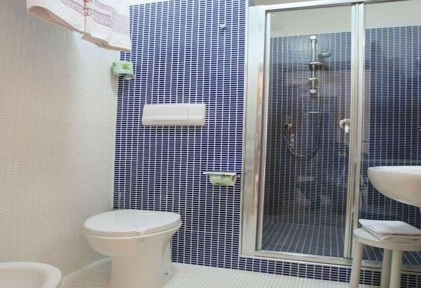 Отель La Costiera