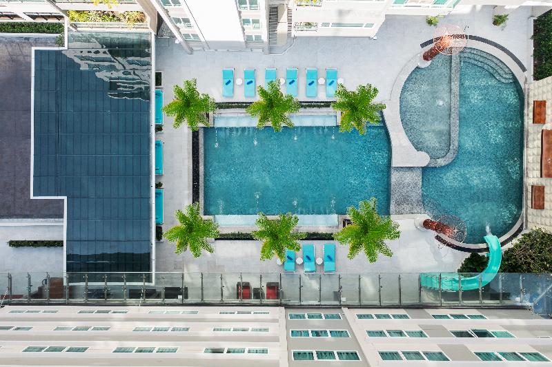 Novotel Living Bangkok Sukhumvit Legacy