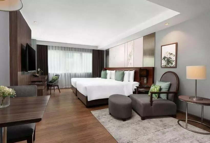 Novotel Living Bangkok Sukhumvit Legacy