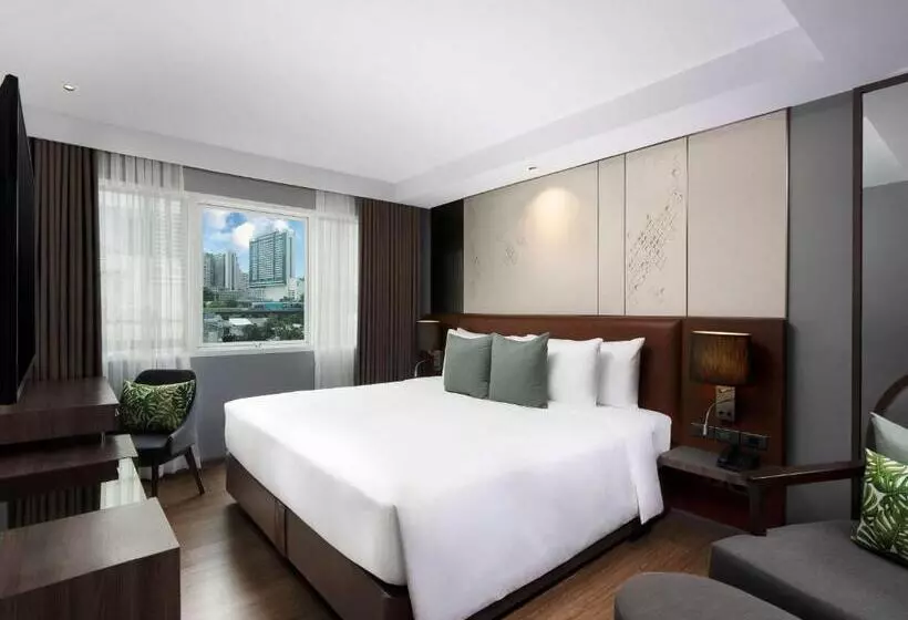 Novotel Living Bangkok Sukhumvit Legacy