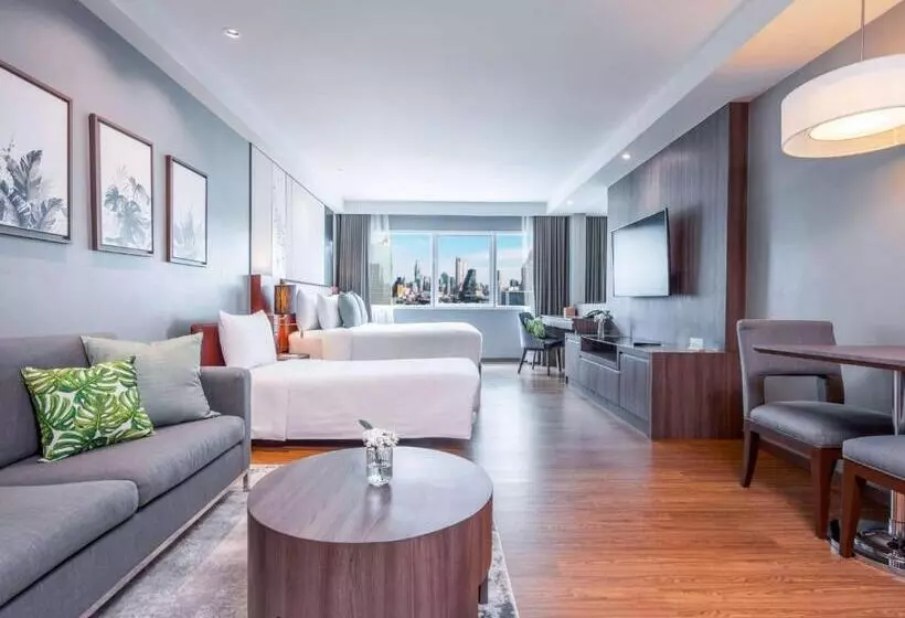 Novotel Living Bangkok Sukhumvit Legacy