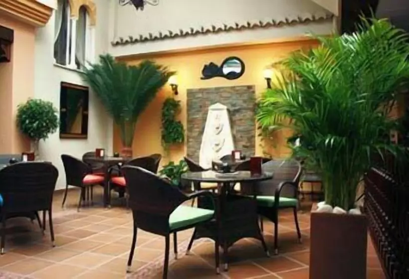 فندق Maria Cristina