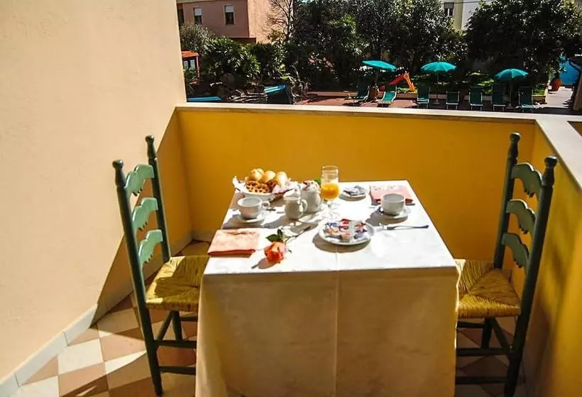 Отель Maria Rosaria