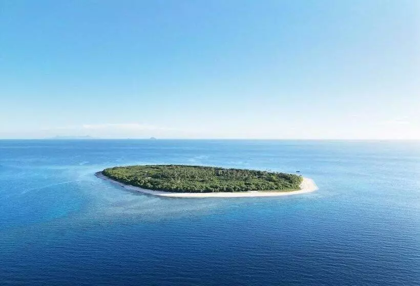 فندق Serenity Island Resort