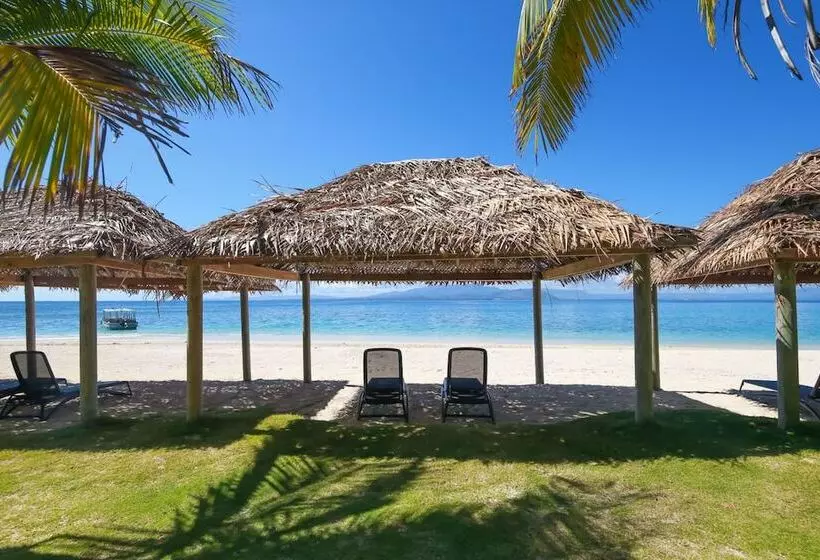 فندق Serenity Island Resort