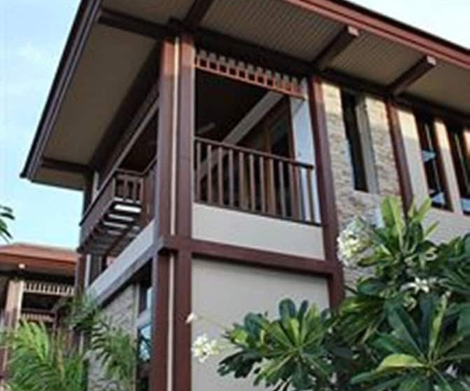 Hotell The Sarann Sha Extra Plus