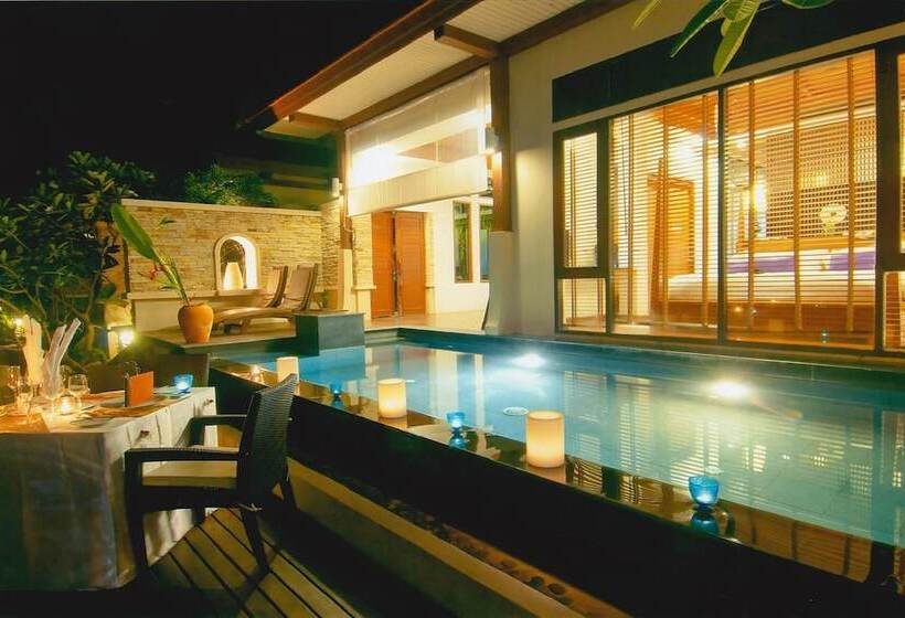 Hotel The Sarann Sha Extra Plus