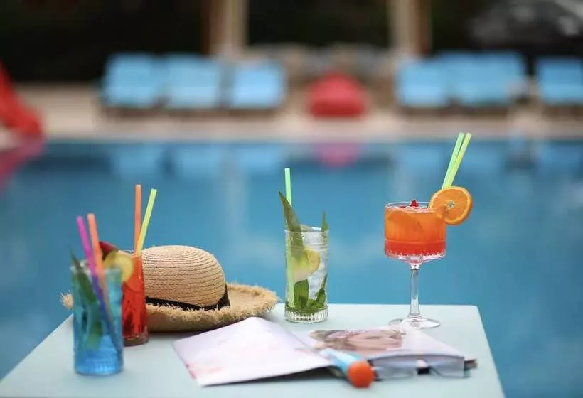 Hotelli Marbella Beach