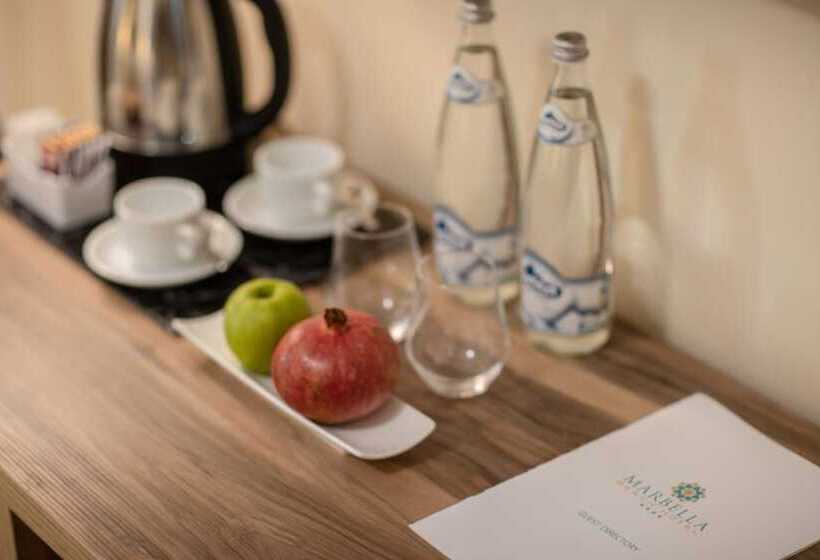 호텔 Marbella Beach