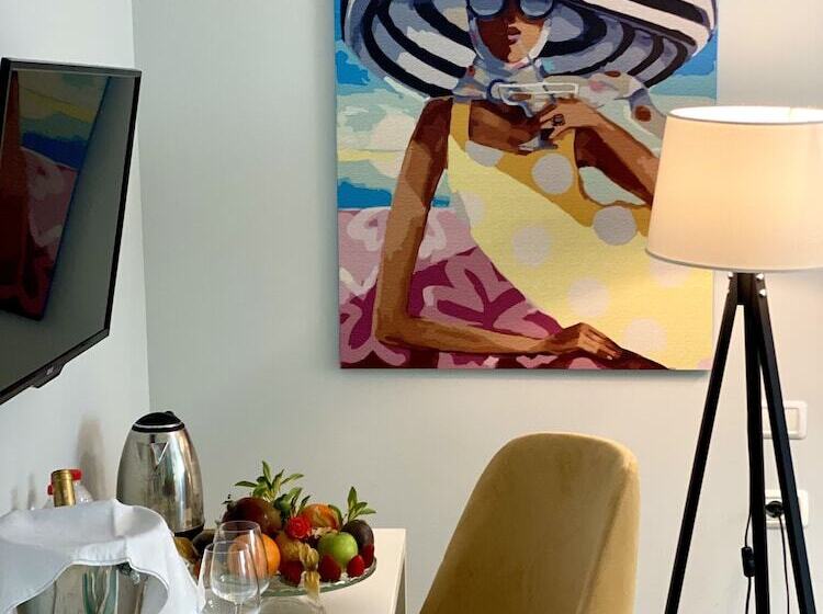 호텔 Marbella Beach