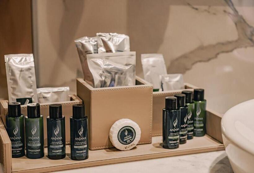 Karavansaray Turkistan Harbour Hotel  Flying Theatre Access