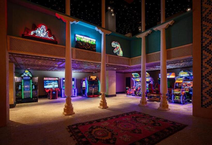 Karavansaray Turkistan Harbour Hotel  Flying Theatre Access