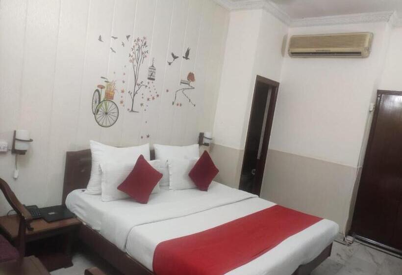 هتل Corporate Inn