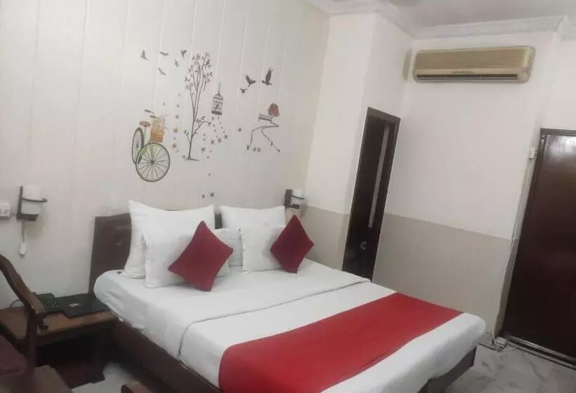 هتل Corporate Inn