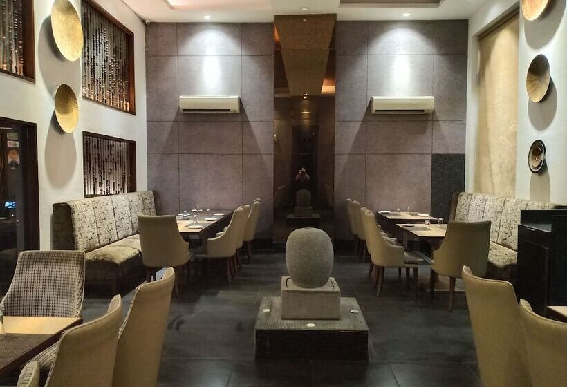 호텔 Dynasty By Keymagics